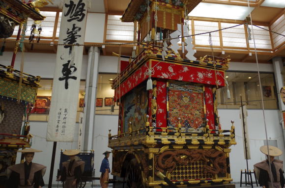 高山祭の屋台