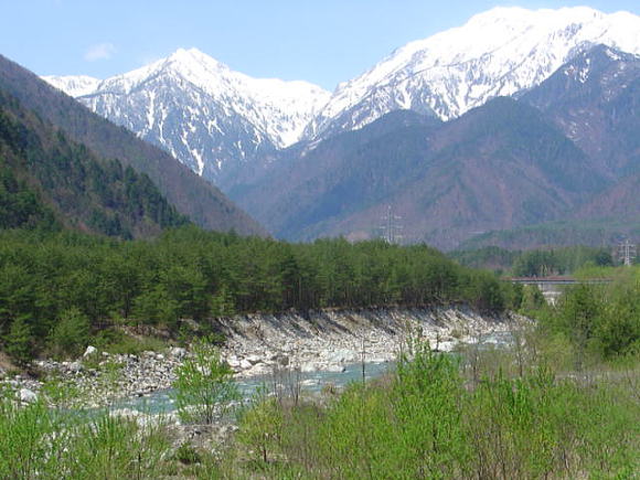 大町から後立山連峰