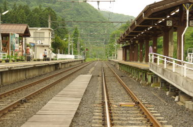 仙山線作並駅