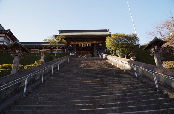 諏訪神社の階段