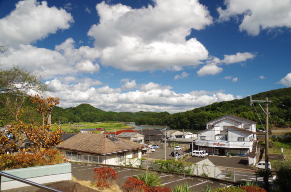 教会のまわり紐差の町