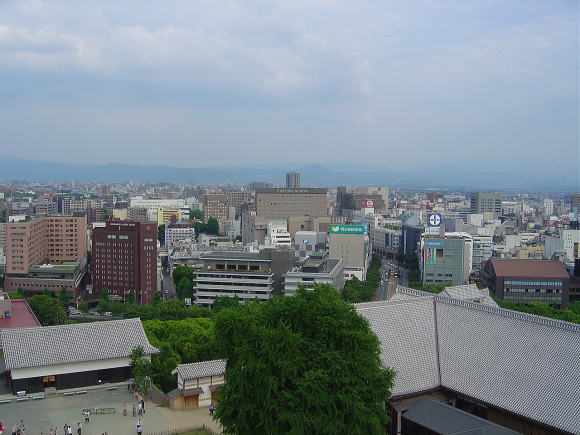 大天守から熊本市内を眺望"