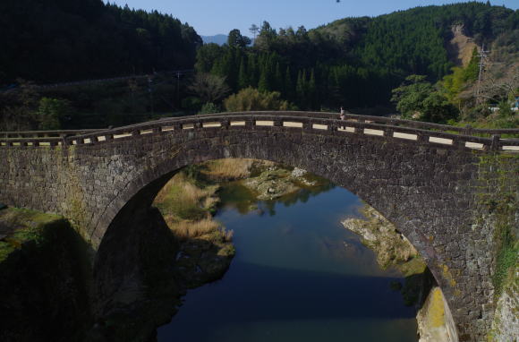 山里の石橋