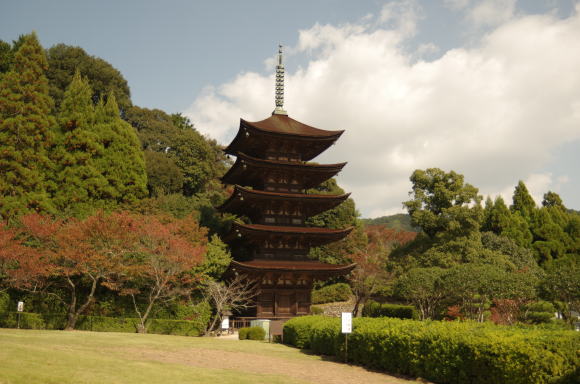 瑠璃光寺五重塔