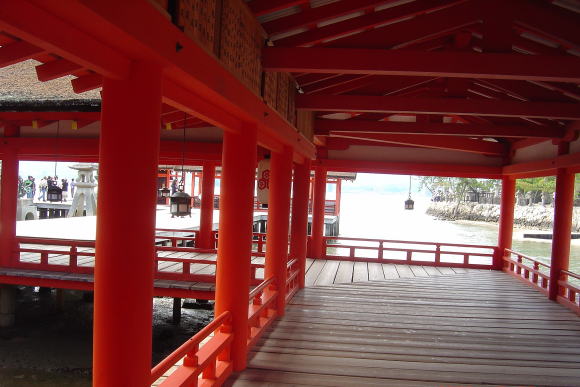 厳島神社