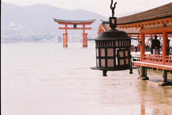 厳島神社