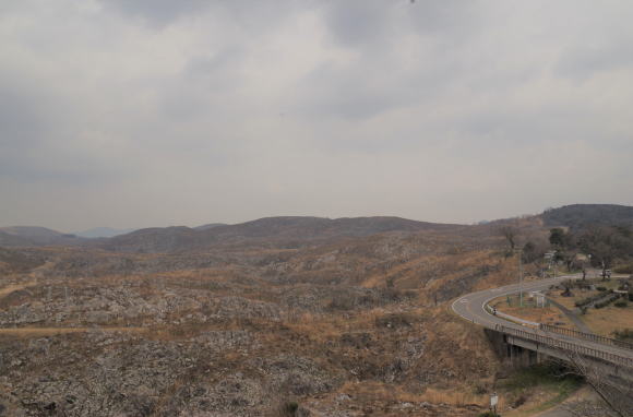 石灰岩の大地の秋吉台